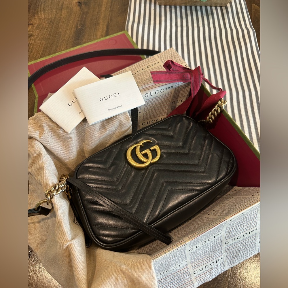 Gucci GG Marmont quilted chevron camera bag, organizer, box, dust bag EUC Small - Picture 2 of 16